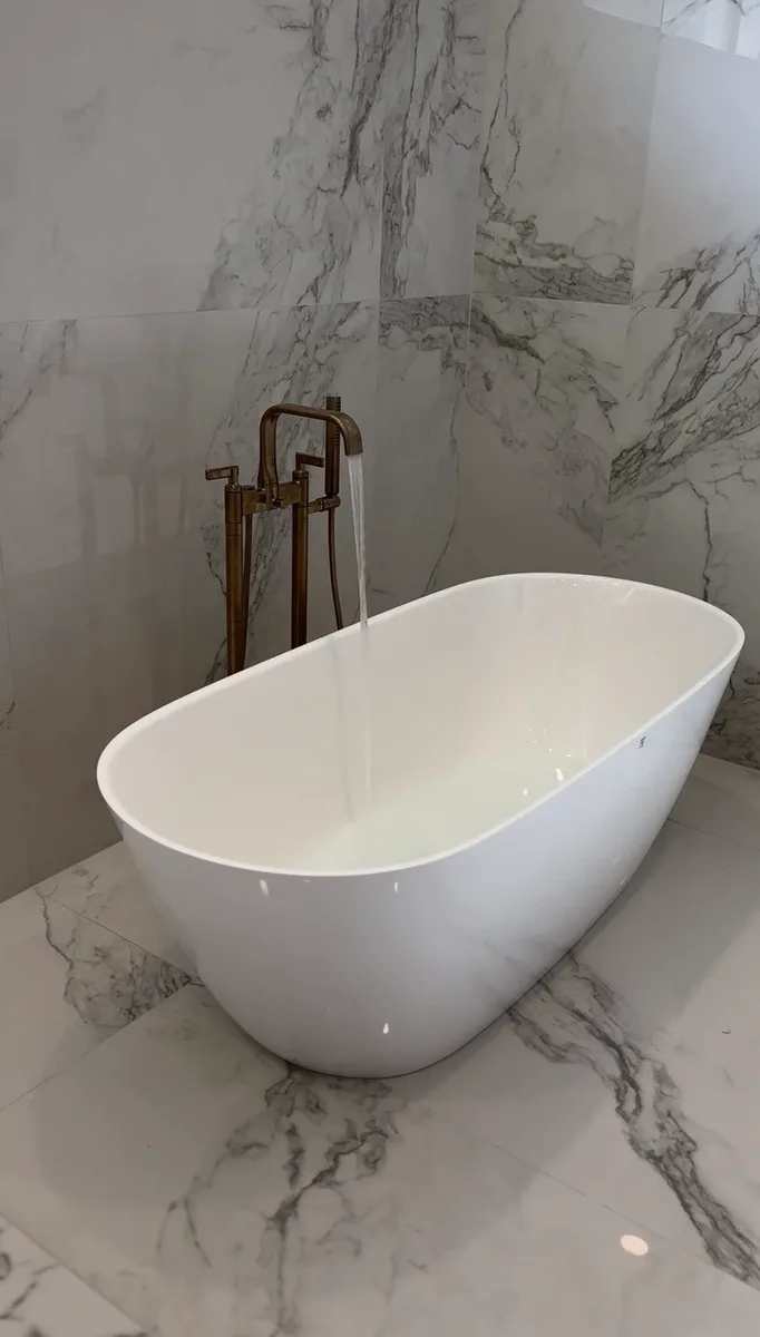 Bath Tub Installation