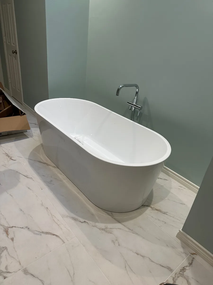 Bathtub Install